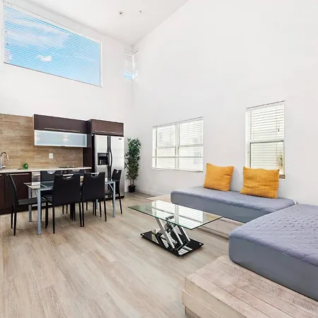 Ocean Drive Apartment Suites In Miami Beach Exterior photo